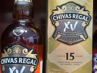 Có Nên Lựa Chọn Rượu Chivas Để Làm Quà Biếu Ở Thời Điểm Hiện Tại