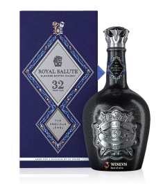 Rượu Whisky Royal Salute 32 Year Old ( Chivas 32 )