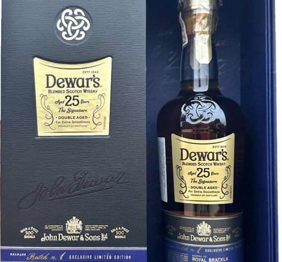 Rượu Dewar's 25 YO