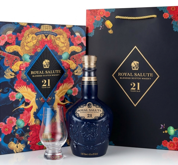 Rượu Royal Salute 21 Years Old Hộp Quà