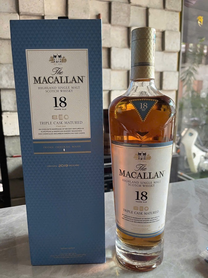 Mua Bán Rượu Macallan 18