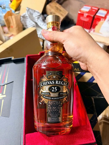 thu mua chivas regal 25 giá cao tp hcm nhận tiền ngay uy tín