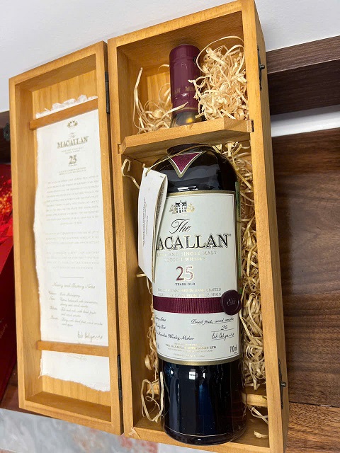Thu Mua Macallan 25 Sherry Giá Cao Nhất TP HCM