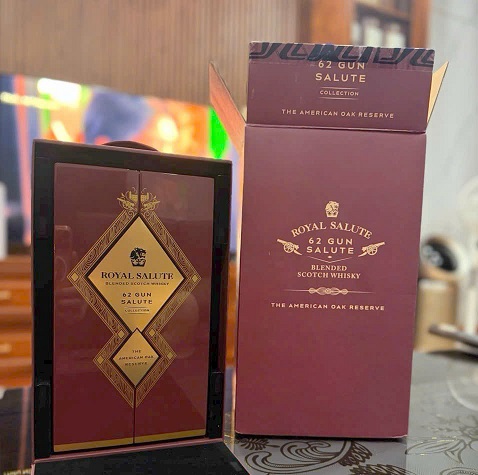 Thu Mua Royal Salute 62 Sát Giá Hàng Mới Nhất TP HCM