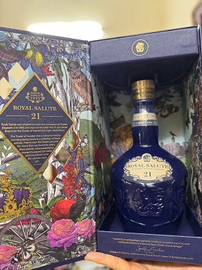 Thu Mua Rượu Royal Salute 21 Giá Cao Tiền Mặt Ngay