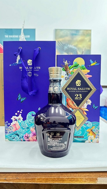 Thu Mua Rượu Royal Salute 23 Giá Cao Tiền Mặt Ngay