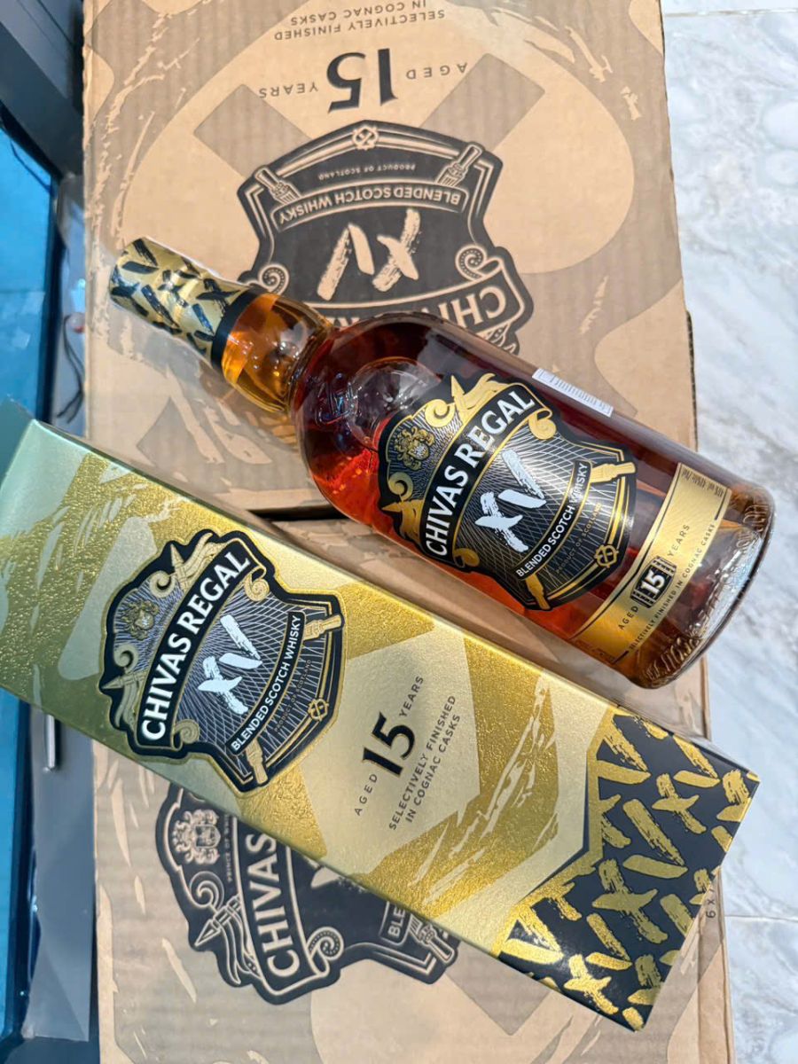 Rượu Whisky Chivas 15 Year Old Special Reserve